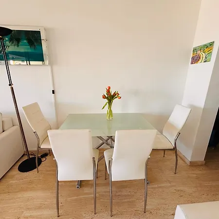 Marina Baie Des Anges - - Villeneuve-Loubet