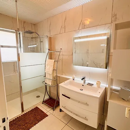 Apartamento Marina Baie Des Anges - -