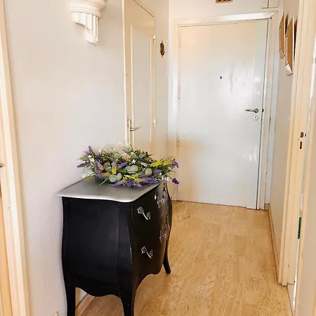 Marina Baie Des Anges - - Appartement *