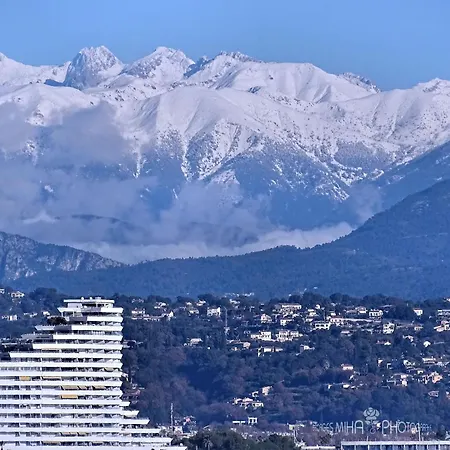 Marina Baie Des Anges - - * Villeneuve-Loubet