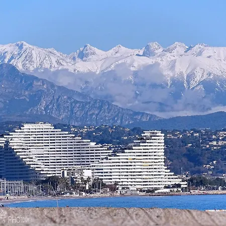 Marina Baie Des Anges - - Villeneuve-Loubet