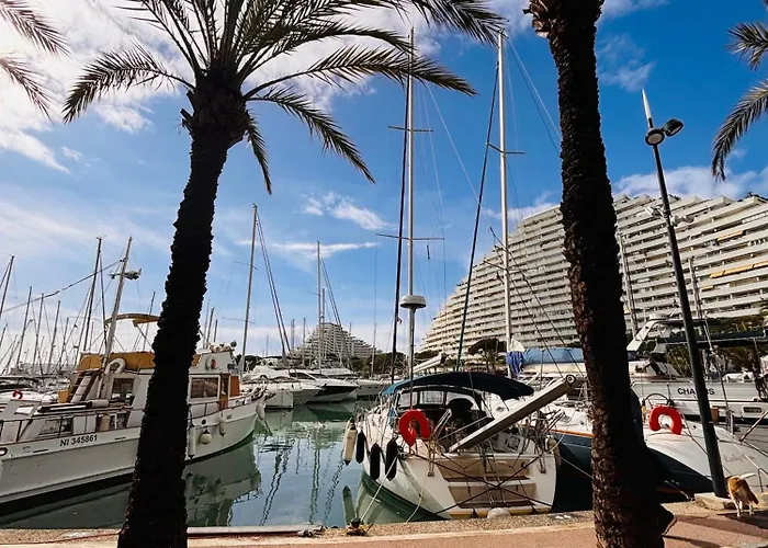 Marina Baie Des Anges - - Villeneuve-Loubet