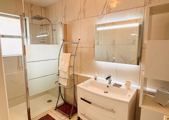 Apartment Marina Baie Des Anges - -