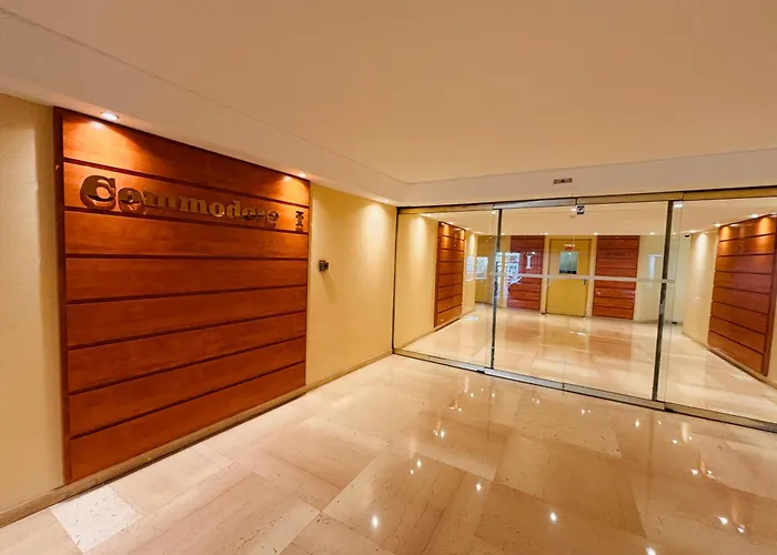 Apartment Marina Baie Des Anges - - Villeneuve-Loubet
