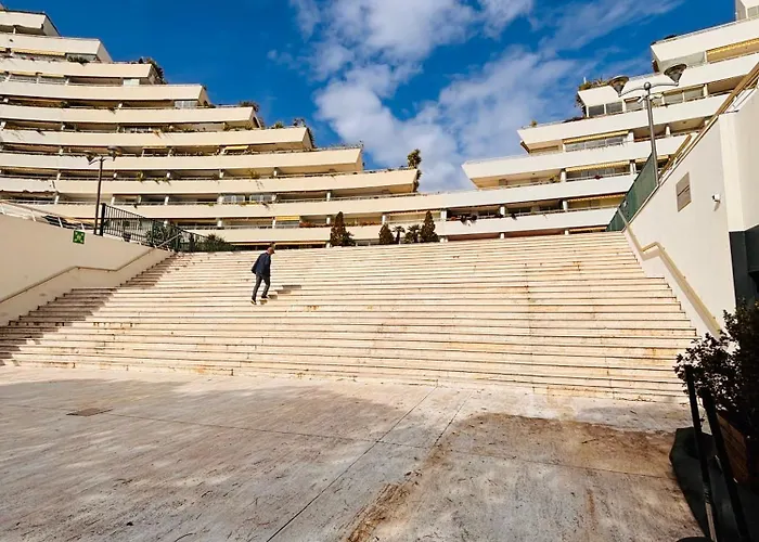 Marina Baie Des Anges - - *