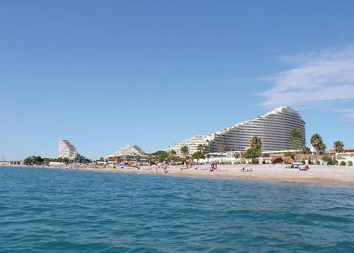 Marina Baie Des Anges - - *